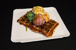 Waffle Glace et Pistaches image