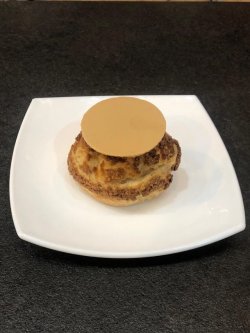 Choux Craquelin image