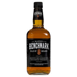 Benchmark 8 Bourbon 40% 0,7L
