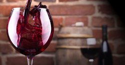 Vin De Masă Roșu 2L Pinot Noir Demidulce Măcin