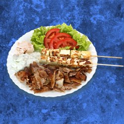 Souvlaki halloumi porc image