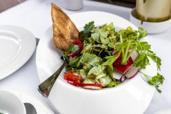 Salată mixtă libaneză image