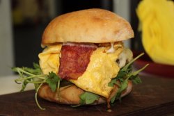E10 Burger image