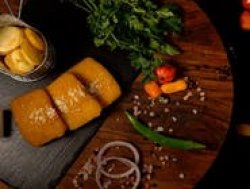 Cașcaval pane cu cartofi image