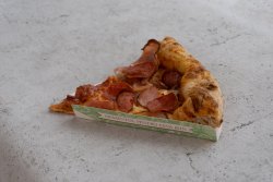 Felie Pizza cu bacon image