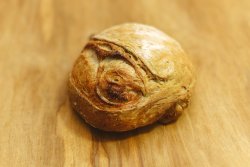100g Pâine artizanală cu maia image