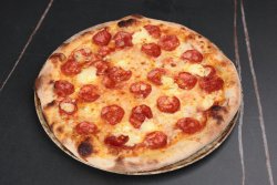 Pizza Diavola image