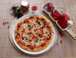 Pizza Diavola image