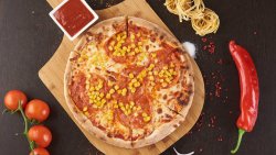 Pizza Pepperoni cu porumb image