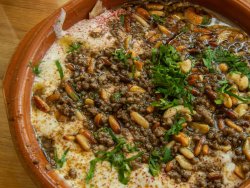 Fatteh Hummus carne image