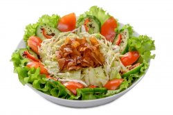 Salată Fatouch image