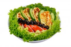 Salată Halloumi image