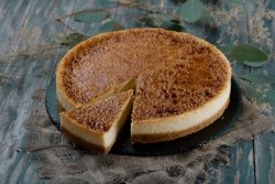 Crème Brûlée Cheesecake image