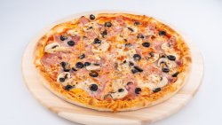 Pizza Quattro Stagioni  image