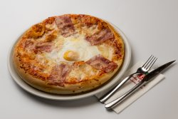 Pizza Carbonara Familiare image