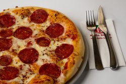Pizza Diavola Piccolo image