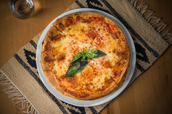 Pizza Margherita image