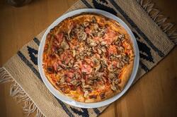 Pizza Prosciuto e Funghi image