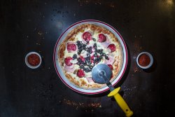 Pizza della casă image