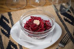 Salata de sfecla rosie image