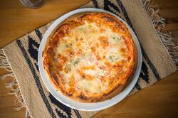 Pizza Quattro Formaggi image