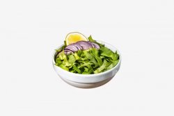  Salată verde cu lămâie/Green salad served with lemon dressing  image