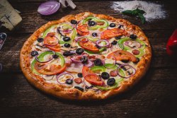 Pizza Specialitatea Casei image