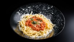 Spaghetti Bolognese image