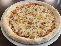 Pizza Margherita	 image