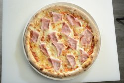Pizza Prosciutto image
