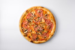 Pizza prosciutto funghi image