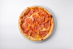 Pizza prosciutto image