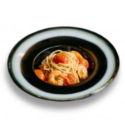 Spaghetti aglio olio e peperoncino cu creveți image