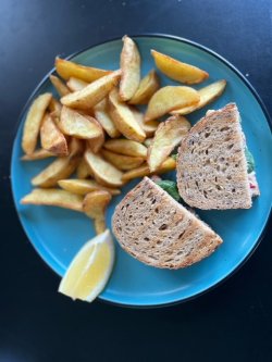 Sandwich cu ton image