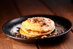 Pancakes cu nuci caramelizate 270 g image