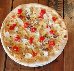 Pizza Porcini Bianco image