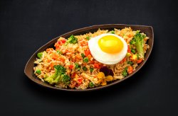 Orez la wok cu legume image