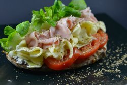 Italian Piadina (prosciutto cotto) image