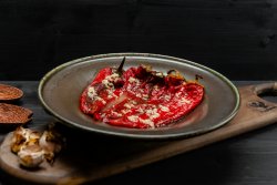 Salată de ardei copți în casă image