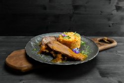 Vânătorul recomandă image