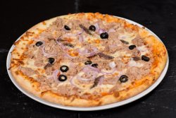 Pizza Tonno image