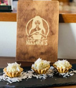 Tarte artizanale cu nuca de cocos  image
