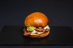 The Guac Burger 300g. image