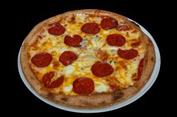 Pizza Quattro Formaggi, salam picant, prosciutto, ciuperci image