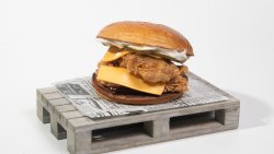 Royal dublu burger image