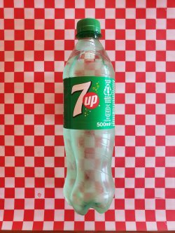Seven Up 500ml image